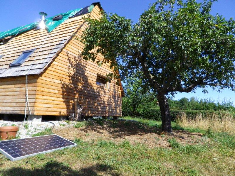 Pilotis et dalle bois à Rougnat (23)